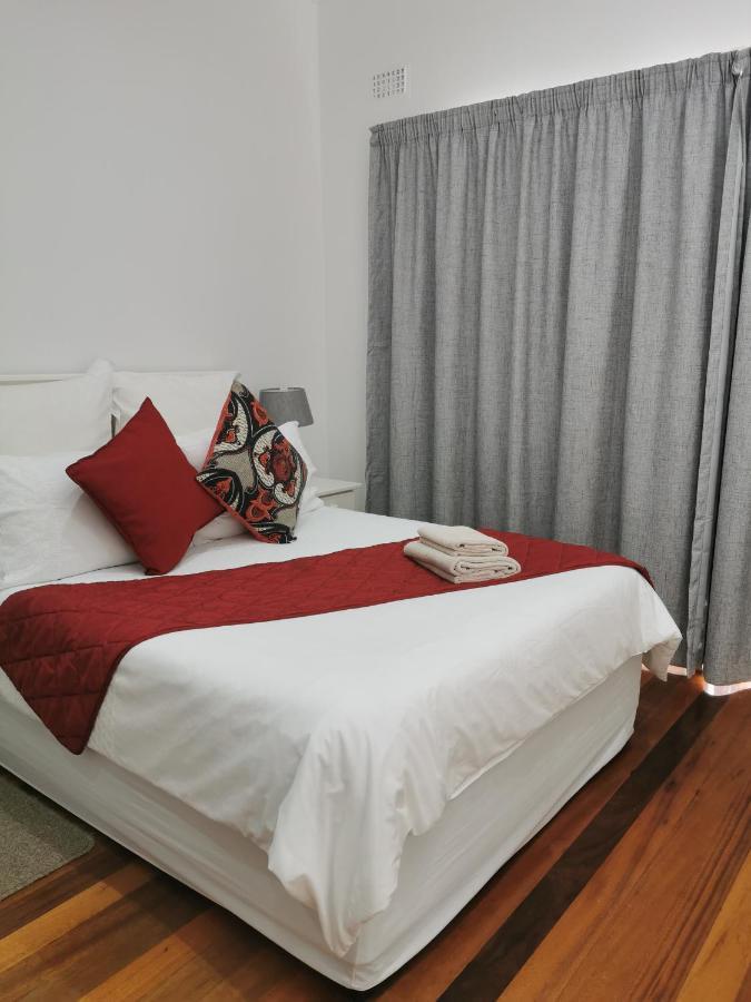 Ballina Ga-El Guesthouse Port Elizabeth Esterno foto